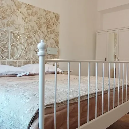 Civico Sei 3* Salerno